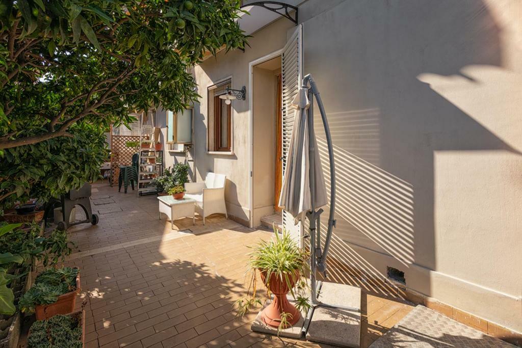 Casa Di Marina Hotel Виареджо Екстериор снимка
